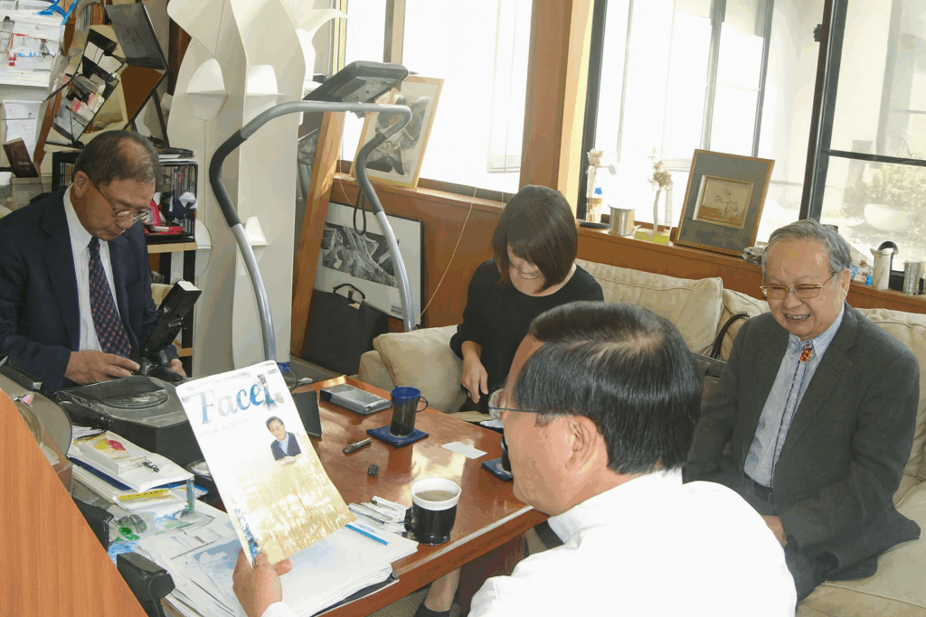 「たんじゅうさん」の取材風景